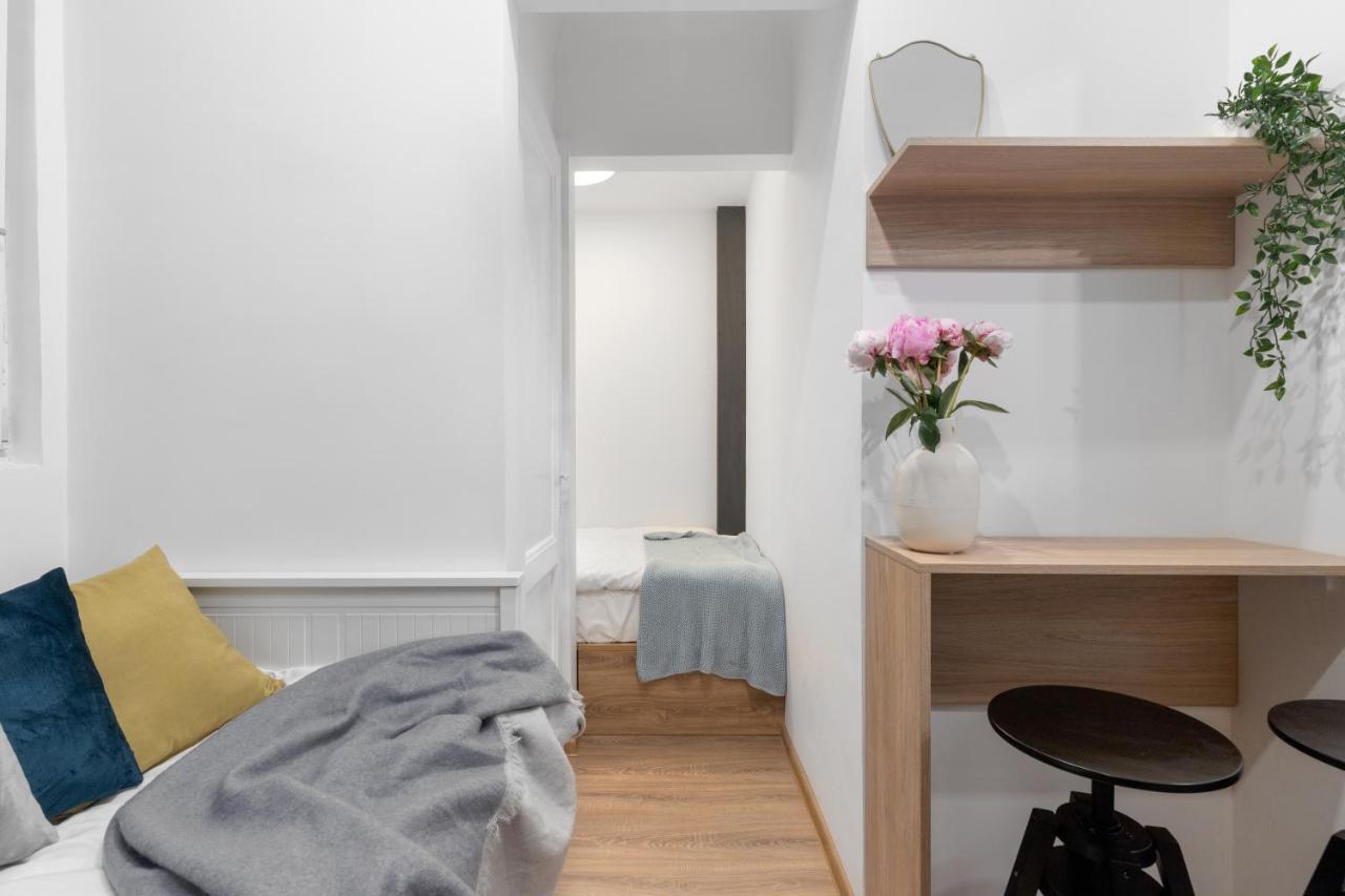 Ultra Central, 15 Sqm Studio By Urbanesq 布加勒斯特 外观 照片